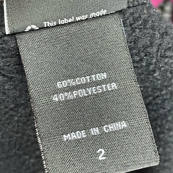 Torrid size 2 keyhole sweatshirt Disney villains - Picture 7 of 7